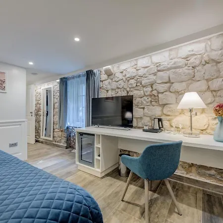 Konukevi M Luxury