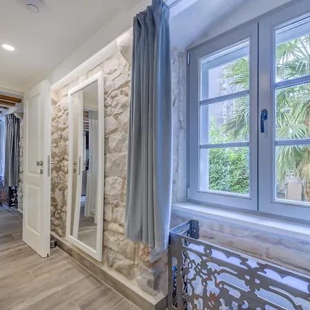Maison d'hôtes M Luxury Split