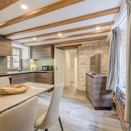 M Luxury 4* Split